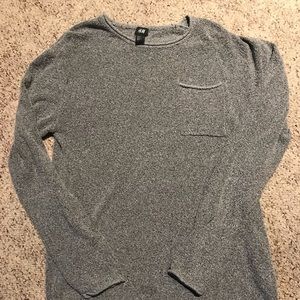 H&M gray textured sweater